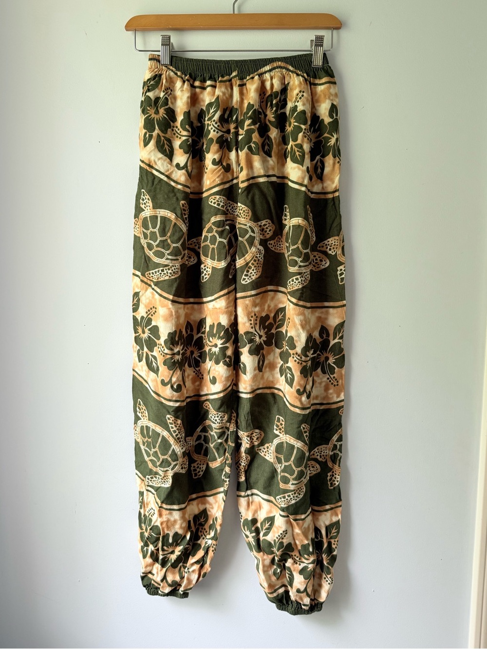 Olive Green and Beige Turtle Print Harem Pants